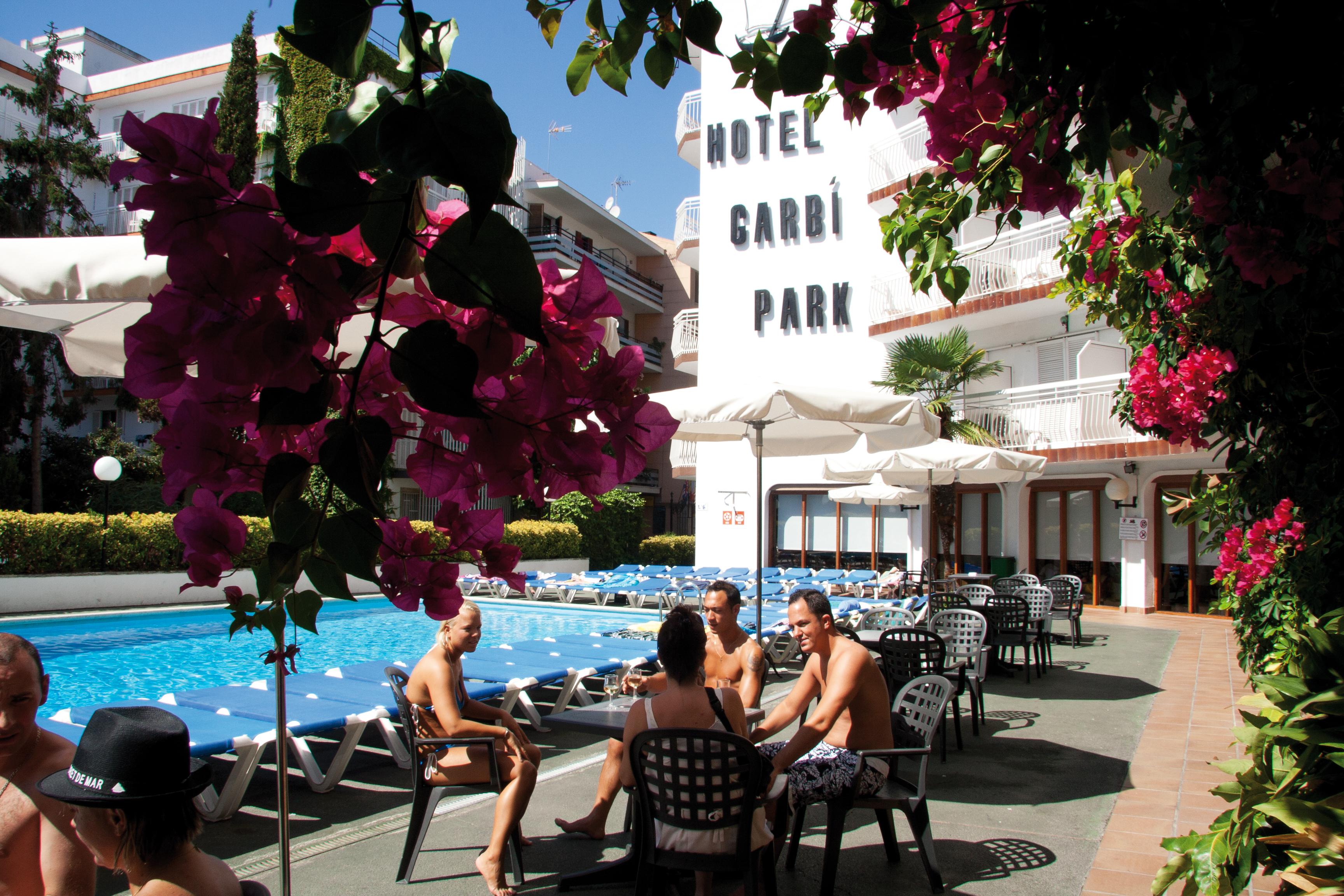 Hotel Garbi Park & Aquasplash 료렛 드 마르 외부 사진