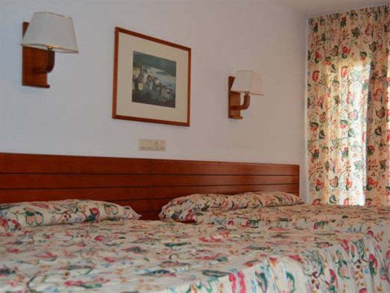 Hotel Garbi Park & Aquasplash 료렛 드 마르 외부 사진
