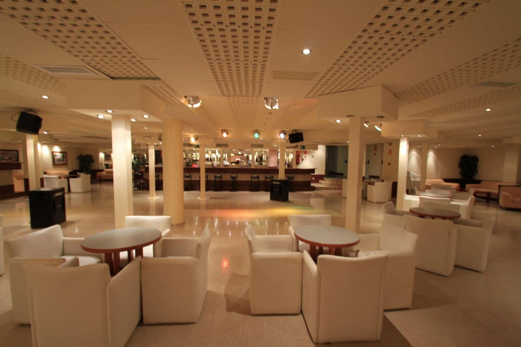 Hotel Garbi Park & Aquasplash 료렛 드 마르 외부 사진